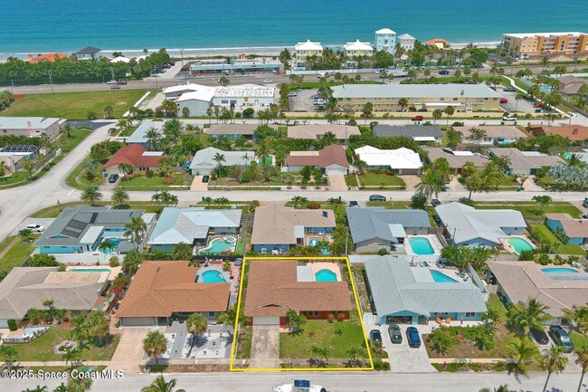 Building Photo - 765 Palm Dr