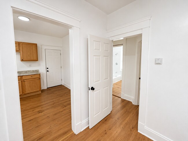 Foto del edificio - 3410 E 135th St
