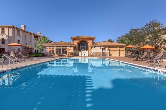 Foto del edificio - Villas at North Village