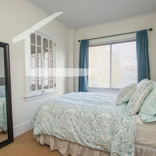 Building Photo - Nice 1 bed in Newton