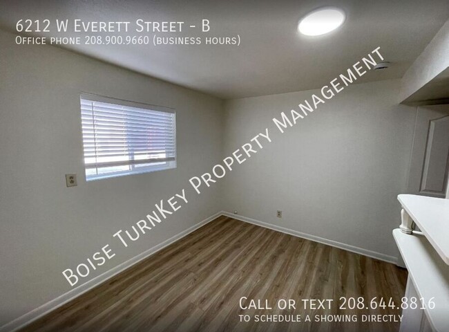 Building Photo - 6212 Everett St