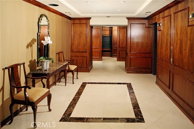 Foto del edificio - 222 Monterey Rd