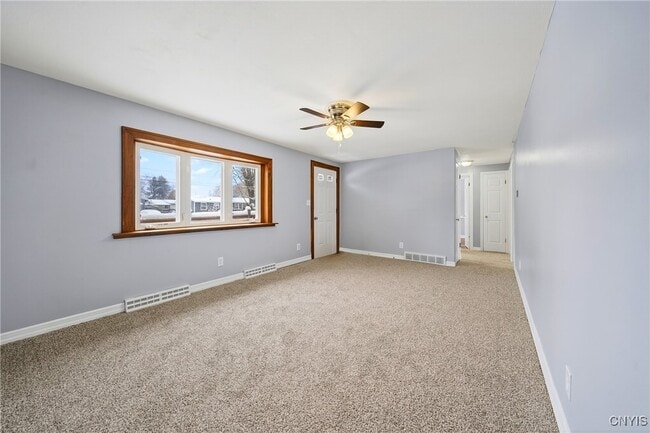 Foto del edificio - 310 Midwood Dr