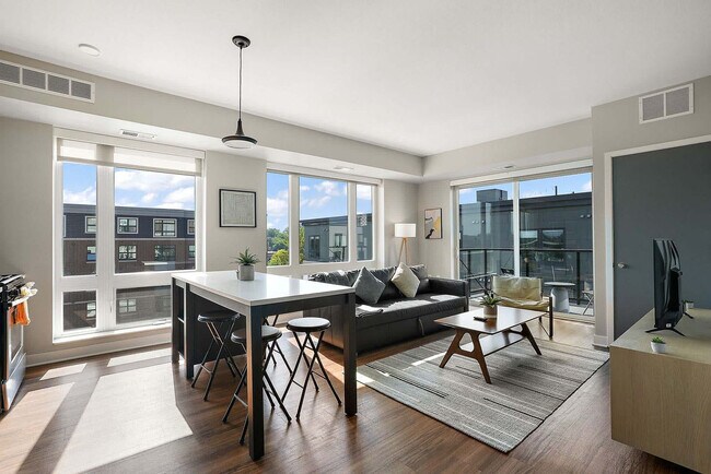 Foto del edificio - 1410 Nicollet Ave