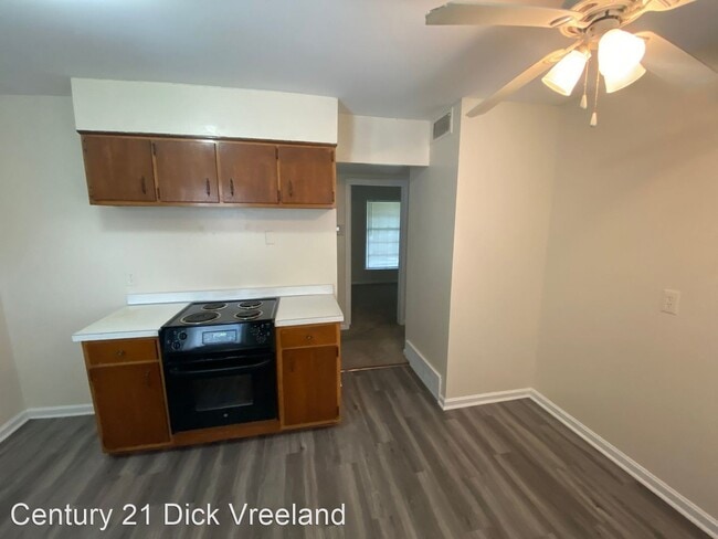 Building Photo - 2 br, 1 bath House - 10002 Merioneth Drive