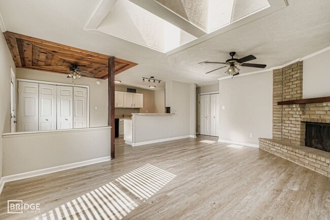 Building Photo - 226 Tara Plantation Dr