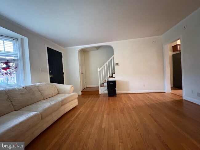 Foto del edificio - 146 Dumbarton Rd