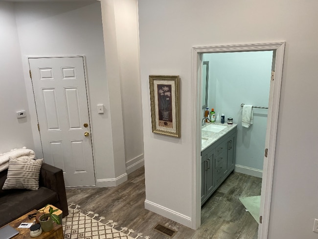 Photo - 3838 Baring St Apartment