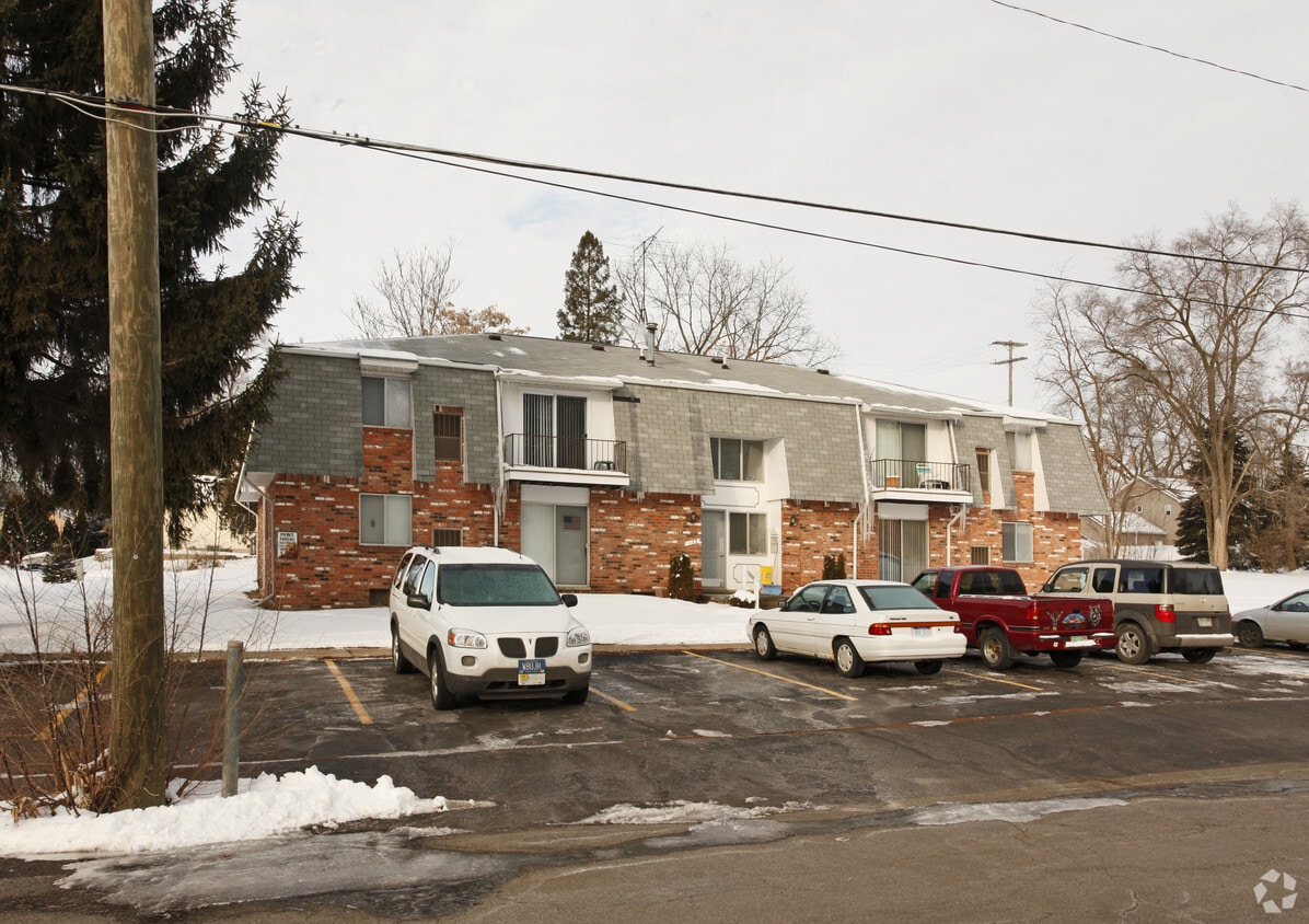 Building Photo - Pinckney Apartments