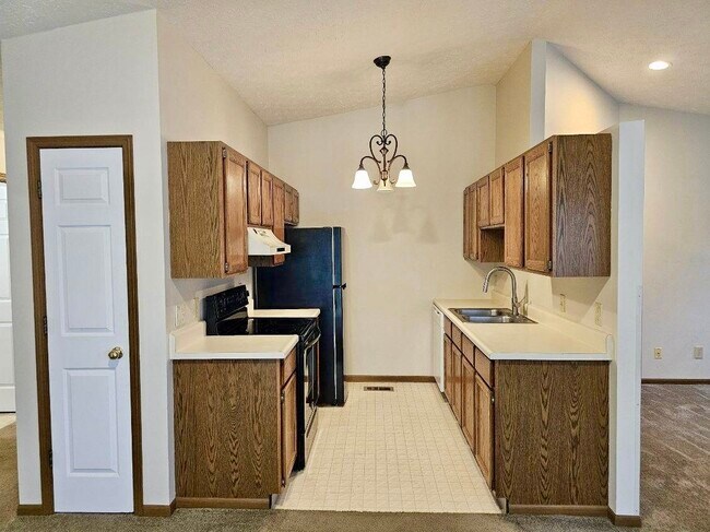 Foto del edificio - 3606 Harris Ave NW