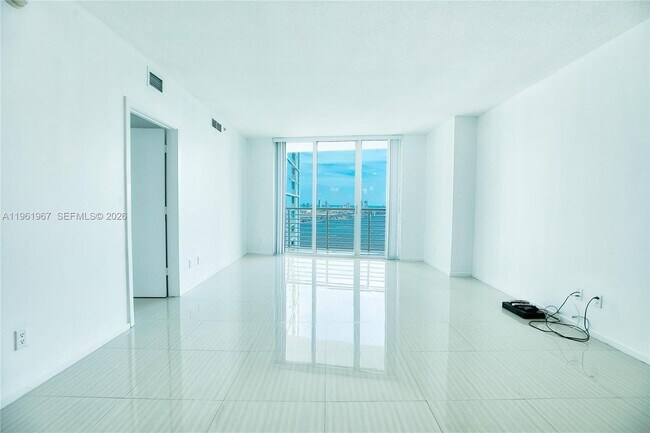 Building Photo - 325 S Biscayne Blvd