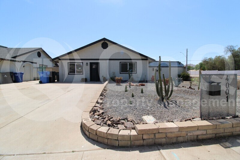 Foto principal - 4001 E Apollo Rd