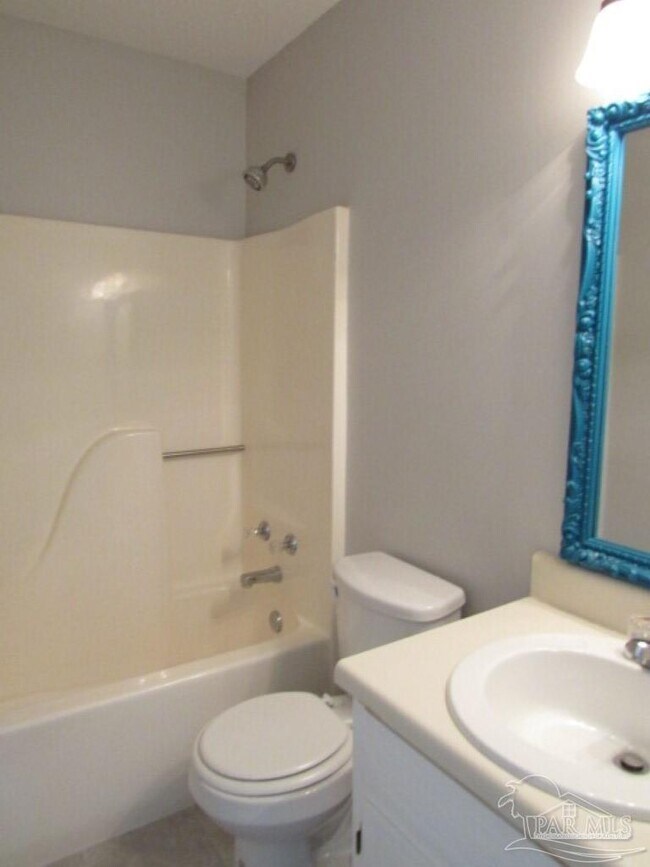 Building Photo - 10755 Silver Creek Dr