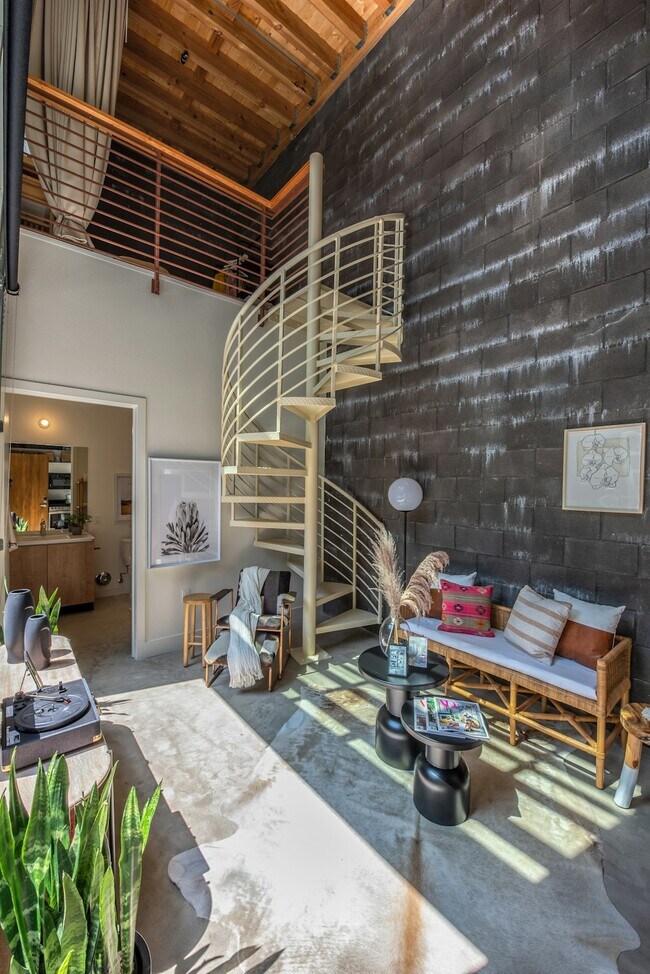 Foto del edificio - 3586 Adams Ave