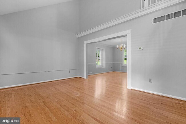 Foto del edificio - 3034 Pebble Beach Dr