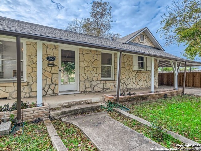 Building Photo - 3-BEDROOM HISTORIC HOME IN OLMOS PARK TERRACE