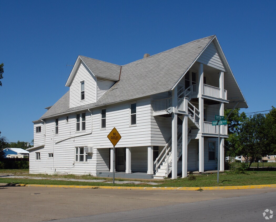 Building Photo - 1737 Tiffin Ave