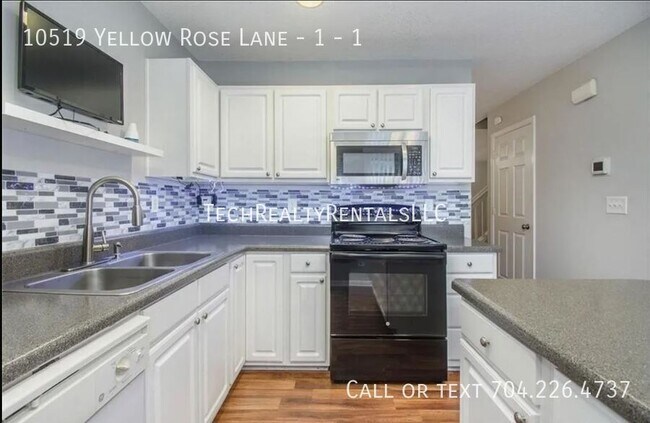 Building Photo - 10519 Yellow Rose Ln