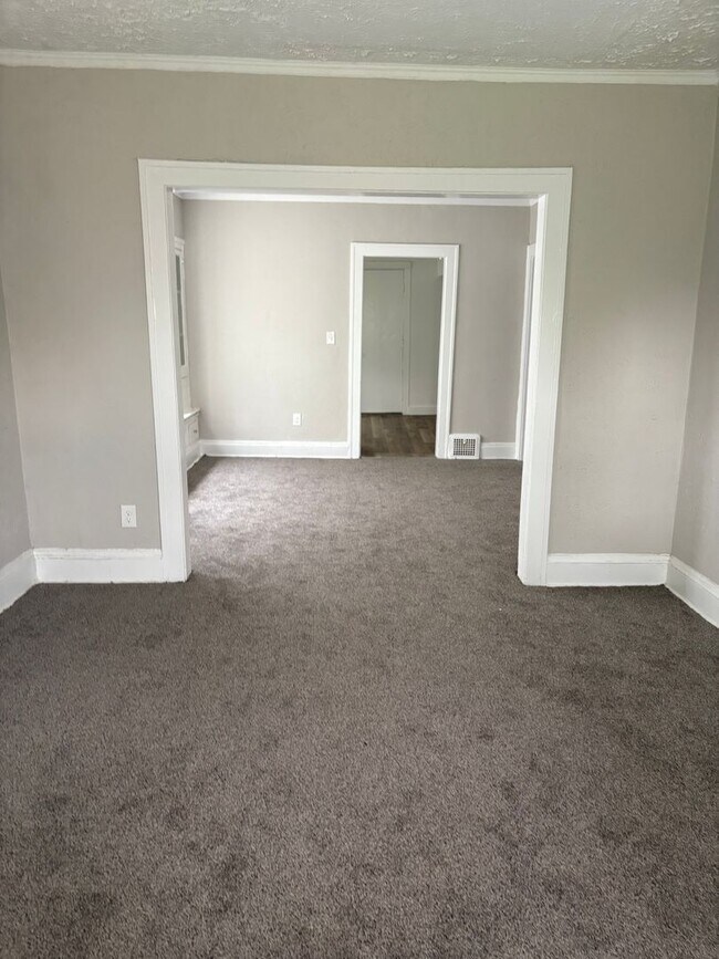 Foto del edificio - 3604 E 117th St