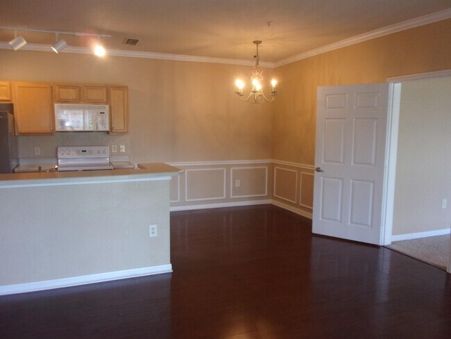 Foto del edificio - 260 Old Village Center Cir