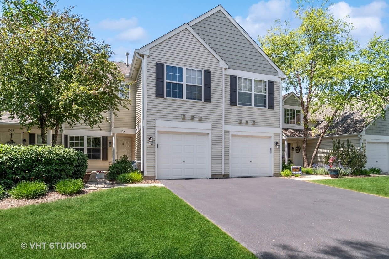 2947 Rutland Cir Unit 103, Naperville, IL 60564 Condo for Rent in Naperville, IL