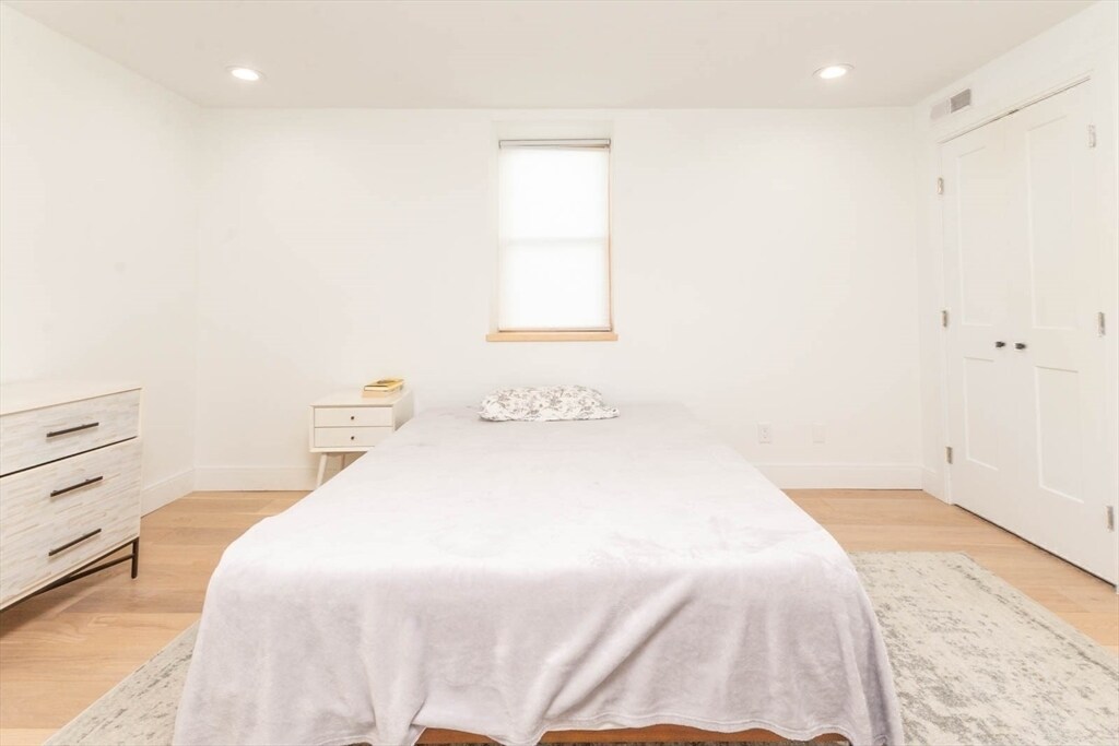 Foto principal - 8 Atherton St