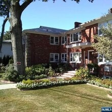 Building Photo - 709 Lemoine Ave