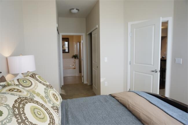 Building Photo - One Bedroom Condo For Rent at East Village...