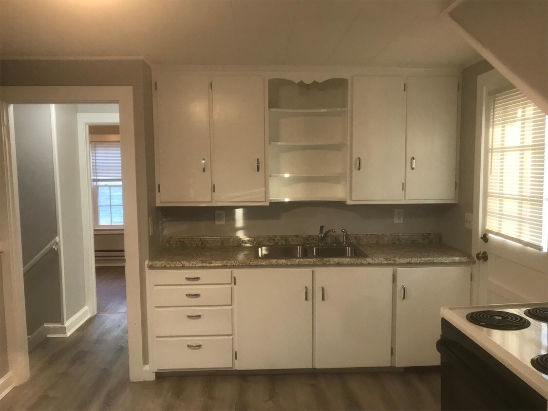 Foto principal - 1226 Marion Ave