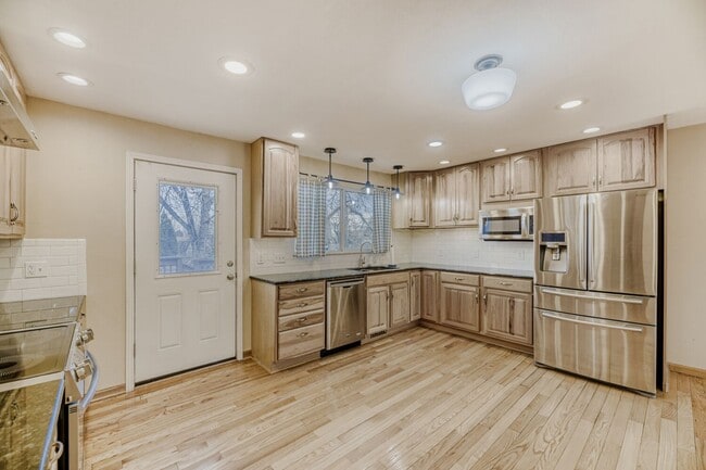 Foto del edificio - 5943 Culebra Ct