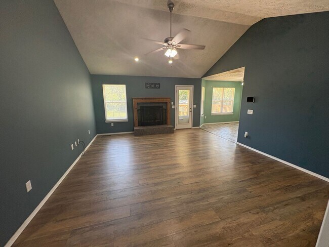 Foto del edificio - 5118 N Graybrooke Dr