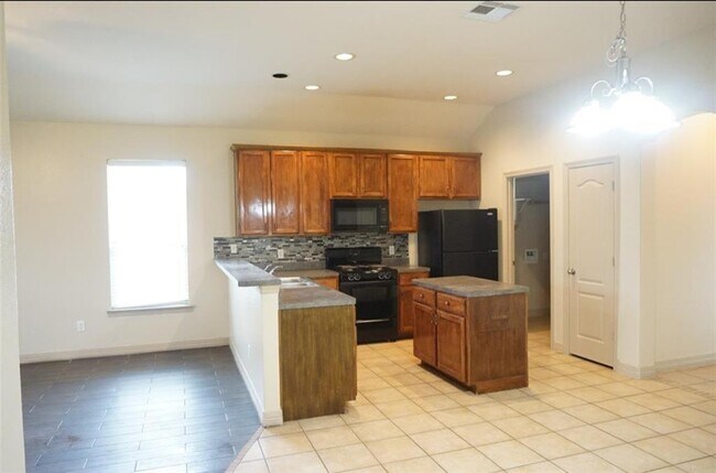 Foto del edificio - 5915 Rye Creek Dr