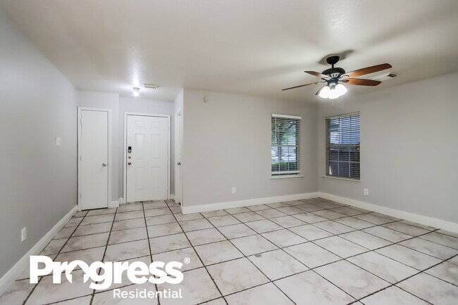 Foto del edificio - 8130 Villandry Ln