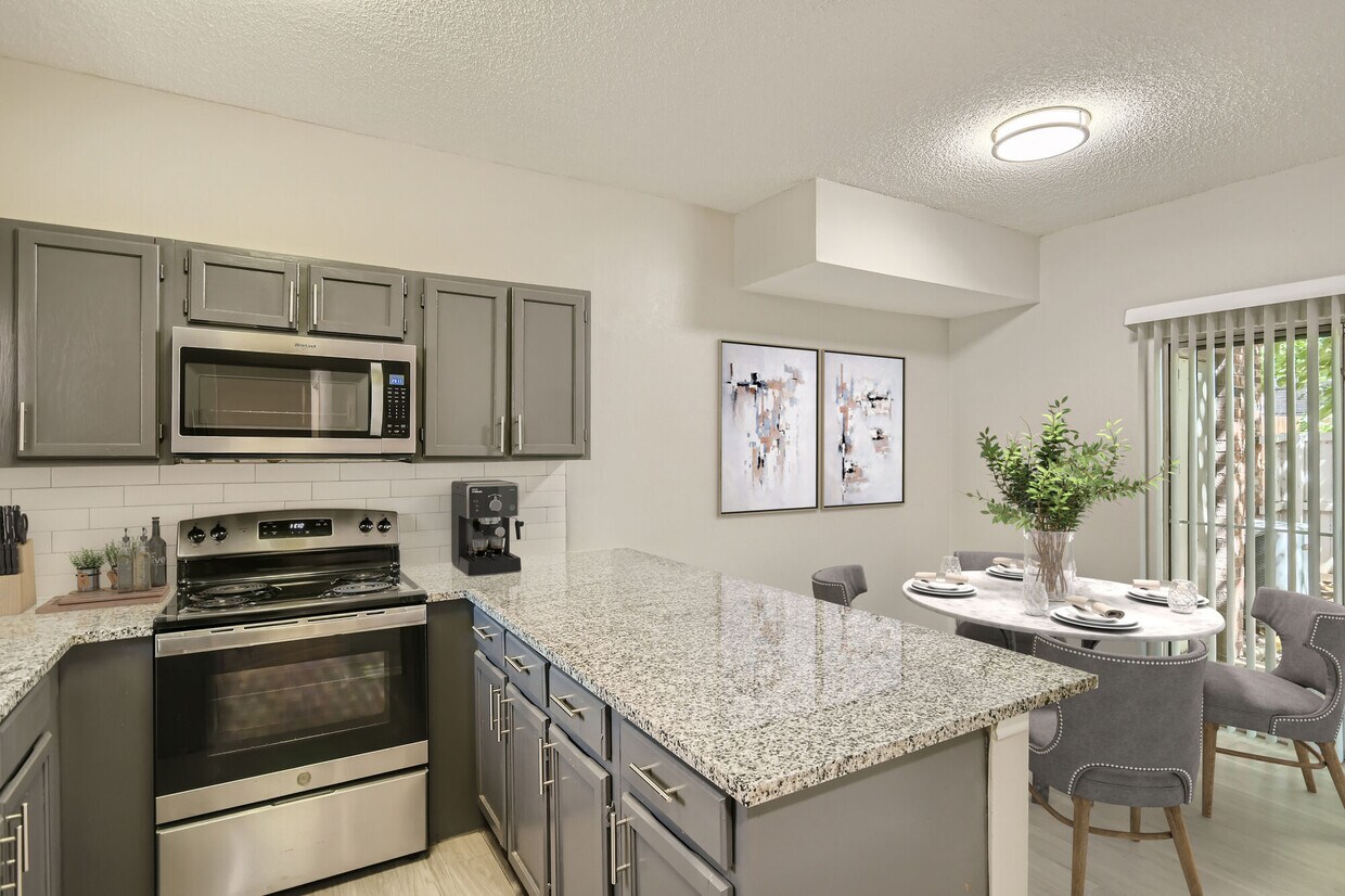 Tall Timbers Apartments 501 Sycamore Ln Euless, TX