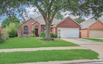 Building Photo - 18223 Heathridge Ln
