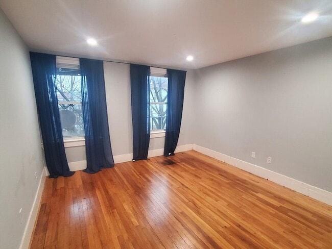 Foto del edificio - 866 Dorchester Ave