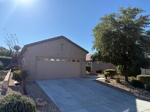 Building Photo - 2427 Andromeda Ave