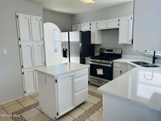 Foto del edificio - 1449 Sara Danielle Pl