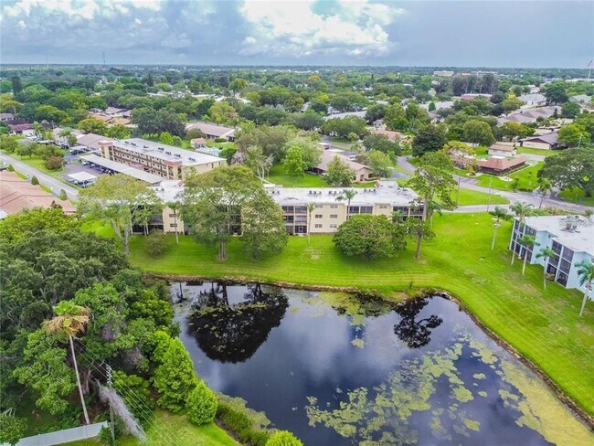 Foto del edificio - 1450 Heather Ridge Blvd