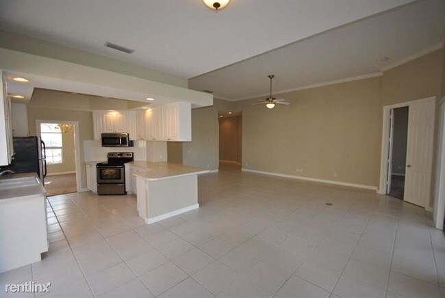 Building Photo - 3 br, 3 bath House - 8341 Dominica Pl