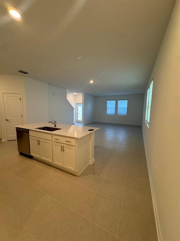 Foto del edificio - 5673 LIVELINESS Aly