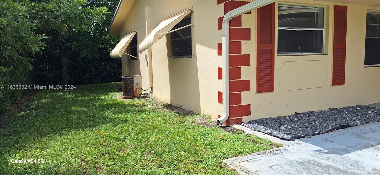 Building Photo - 5710 NW 15th St