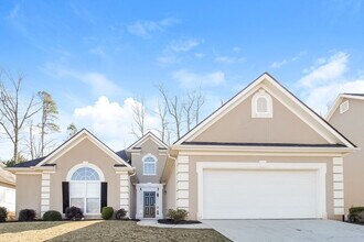 Building Photo - 2674 Neighborhood Walk