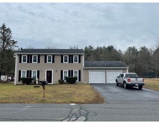 Primary Photo - 24 College Ln