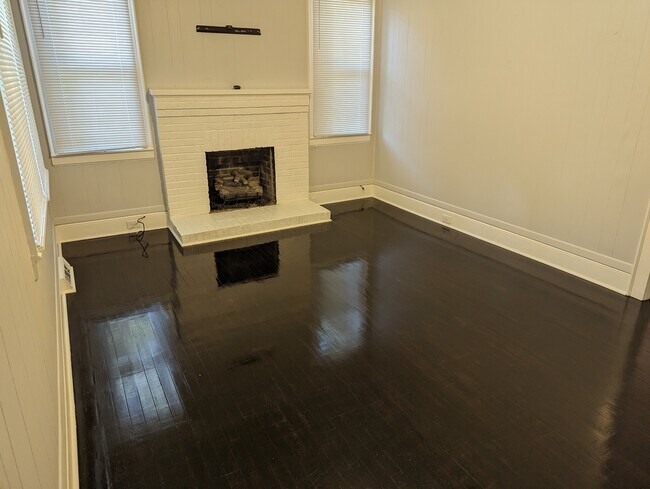 Foto del edificio - 726 Woodrow St