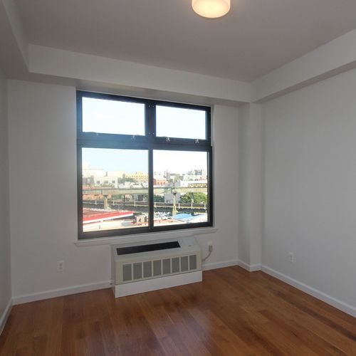 Building Photo - 618 Bushwick Ave