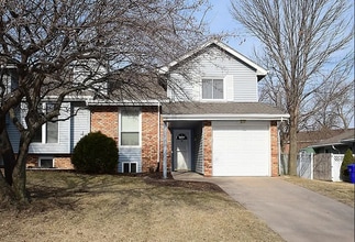 Building Photo - 1308 Edgewood Blvd