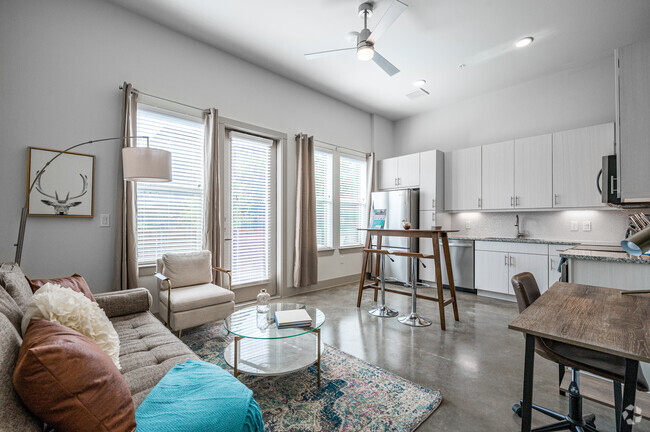 Interior Photo - Magnolia at West Lemmon