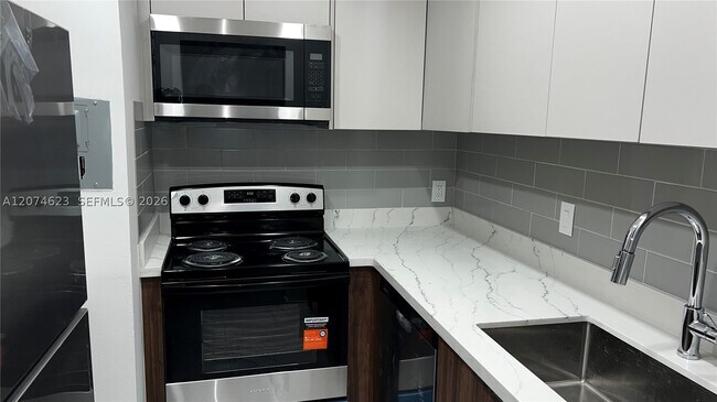 Foto del edificio - 9107 SW 137th Ter