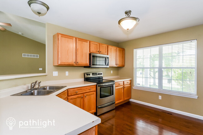 Foto del edificio - 310 Woodson Trail Drive, Wentzville, MO, 6...